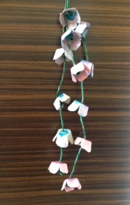 finished garland strand